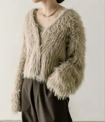 mystic 샤기 V 가디건