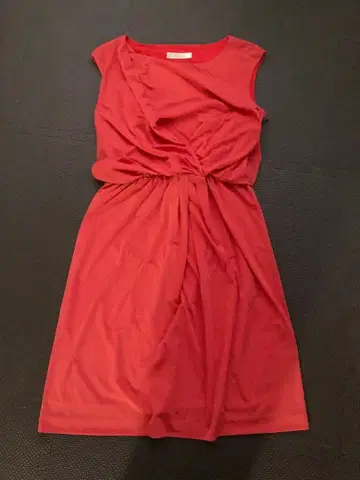 새상품 33000엔 원피스