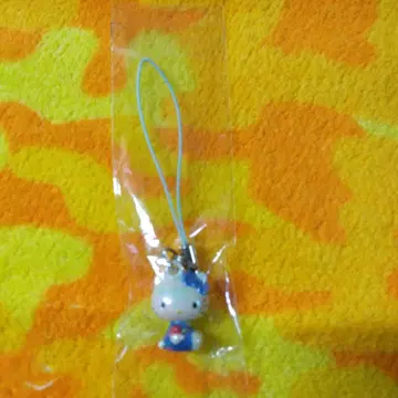 헬로키티 스트랩 가로 앉기