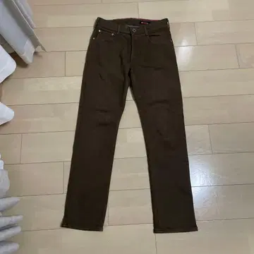 JERSEYS 브라운 슬림핏 데님