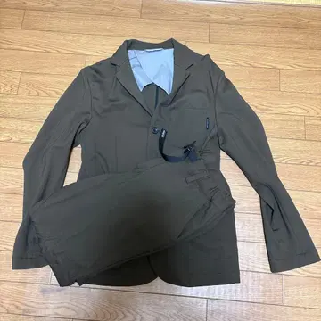 미사용 새상품 레어 아이템 WILDTHINGS 브라운 캐주얼 수트 셋업