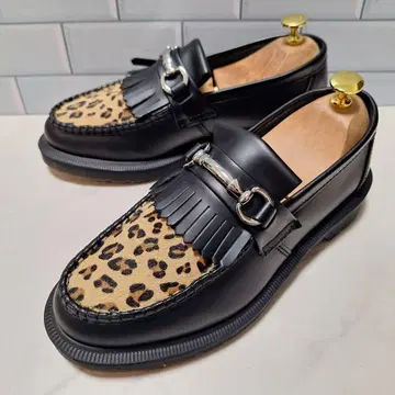 [ 컨디션 최상 ] 닥터마틴 에이드리안 25 비트 로퍼 송치