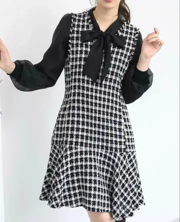 미슈마슈 택 포함 새상품 트위드 미니 오버롤 스커트