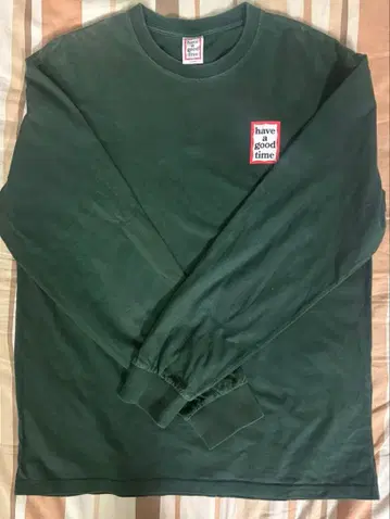 have a good time 론T