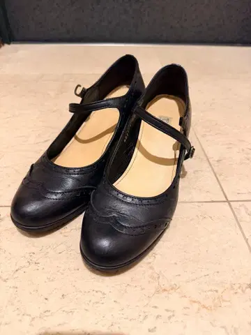 ing 스트랩 펌프스 겨울 밑창