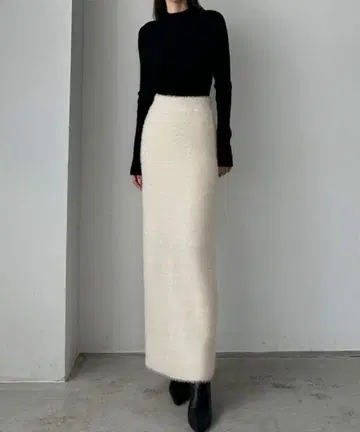 louere 루엘레 샤기 니트 펜슬 스커트