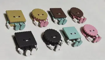 MUUKTOY 크림 비스킷 보이 8체 세트