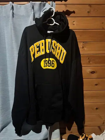 Perushu 사가라 자수 빅 후드티 (블랙 L 사이즈)