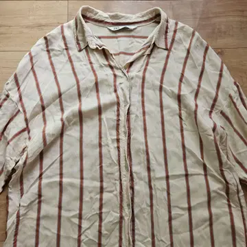 [ 새상품 ] 여성용 T셔츠 M 사이즈 타임세일