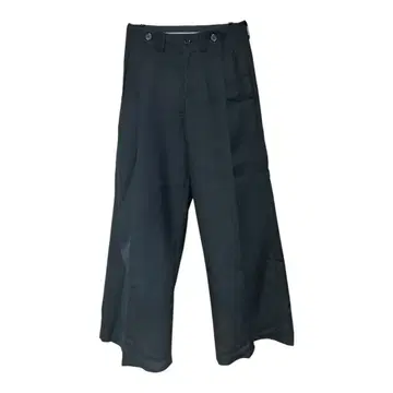 frkm 와이드 팬츠 백 포켓 부착