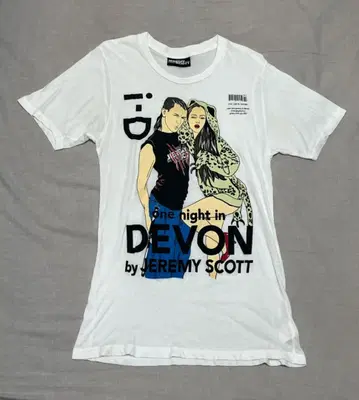 레어 JEREMY SCOTT 제레미 스콧 i-D DEVON 티셔츠