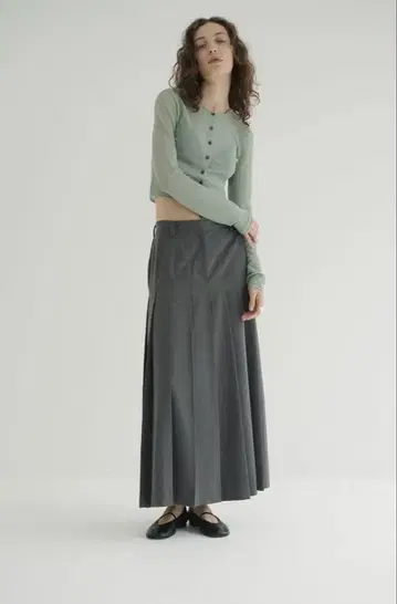 WIDE PLEATS LONG SKIRT 그레이
