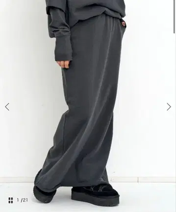 라빠르망 AMERICANA 아메리카나 SWEAT SKIRT 34