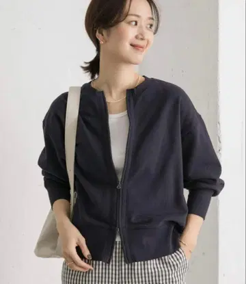 어반 리서치 도어즈 코튼 맨투맨 지퍼 가디건