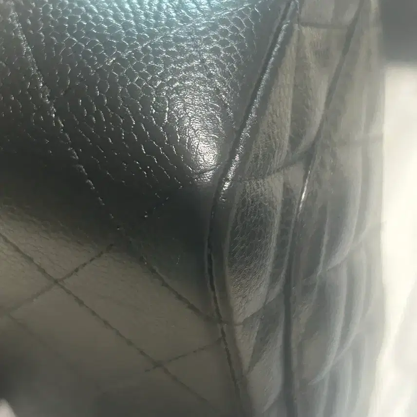 샤넬 뉴미니 블랙캐비어은장 21번대 판매중 사진 8