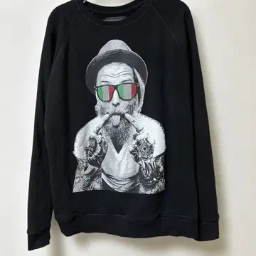 SPENDTHRIFT 블랙 그래픽 맨투맨