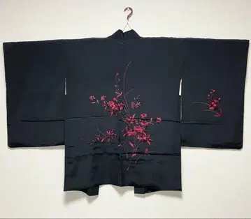 블랙 겉옷 자수 꽃무늬 세미 앤티크