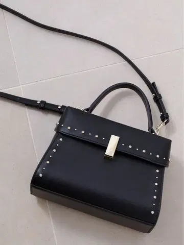 CELFORD 뤼탕 비쥬 스터드 미니백 M 사이즈