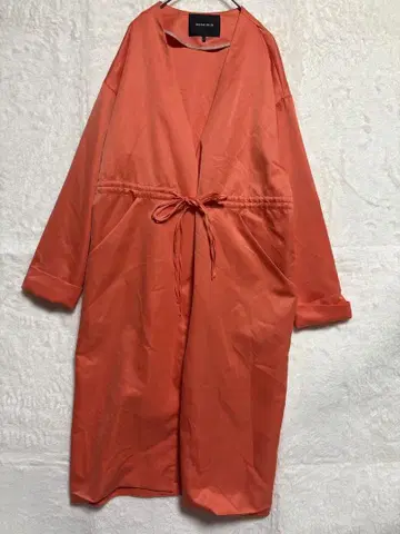 로즈버드 ROSE BUD 오렌지 컬러 허리 리본 포함 롱 코트 F