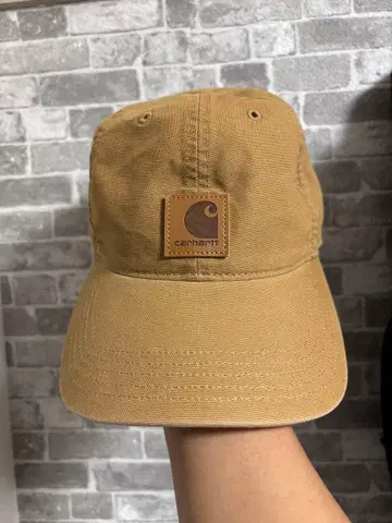 Carhartt 베이지 캡
