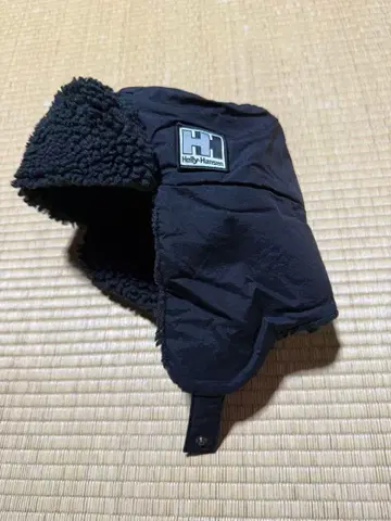 헬리 한센 블랙 플라이트 캡 사이즈 7