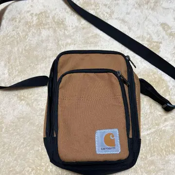 Carhartt 숄더백 브라운/블랙