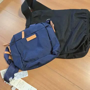 네이비 ( 소 ) 블랙 ( 대 ) 숄더백