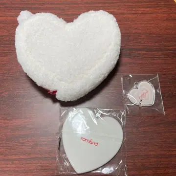rom&nd 하트형 키링 파우치 세트