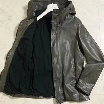 BACKLASH 스페인 카프 스킨 제품 염색 가죽 자켓 후디