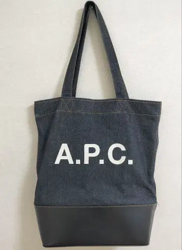 A.P.C. 로고 데님 토트백 AXEL 가죽 apc 아페쎄