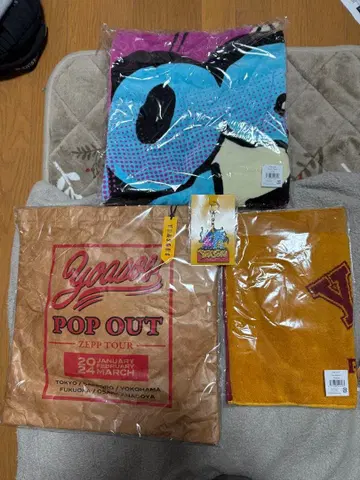 YOASOBI POP OUT 굿즈