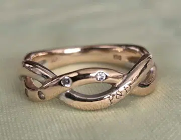 Pinky&Dianne k10 반지 약 11호 중고품