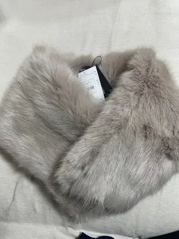 JOSEPH 인조 모피 스톨 그레이