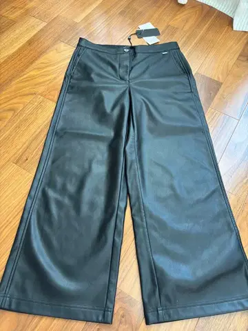 AX 블랙 와이드 팬츠 합성 피혁