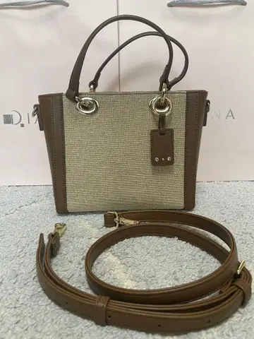[ DIANA ] 브라운 핸드백