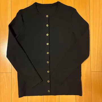 두지엠 클라세 골드 버튼 가디건