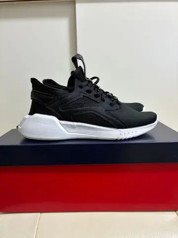 Reebok 여성용 TRAINING 신발