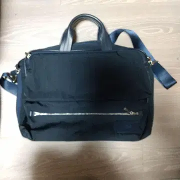 다케오 키쿠치 비즈니스 백