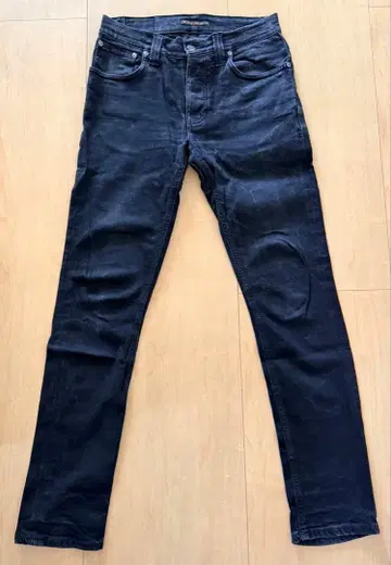 누디 진스 블랙 데님 청바지