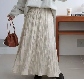 [ DISCOAT ] 에코 스웨이드 와셔 플레어 스커트 [ 디스코트 ]