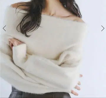 anuans 라쿤폭스 오프숄더 니트 풀오버 이번 시즌