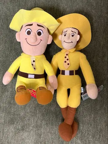 옐로우 컬러 모자를 쓴 아저씨 오자루의 조지 봉제 인형 세트