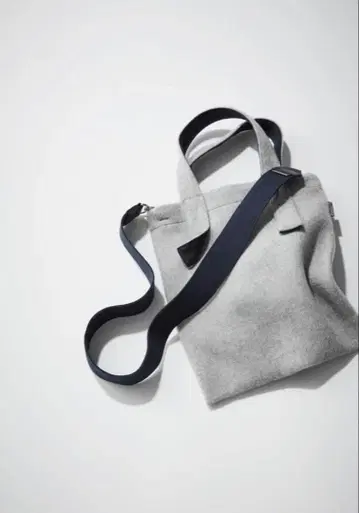 Meravel 미라벨 타카하시 시즈나 make better bag 그레이