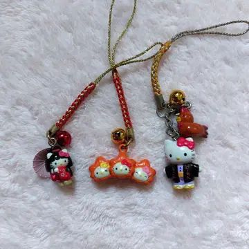 지역 한정 키티 족쇄 스트랩 3개 세트