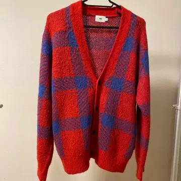 FTW 빨간색과 파랑 체크 무늬 가디건 M