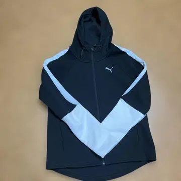 Puma 후드 부착 후드티 블랙/화이트