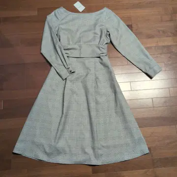 그레이 A라인 원피스 긴팔