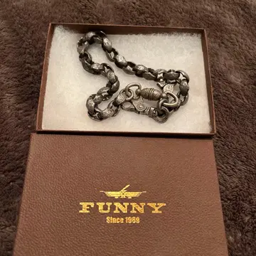 FUNNY 실버 지갑 체인