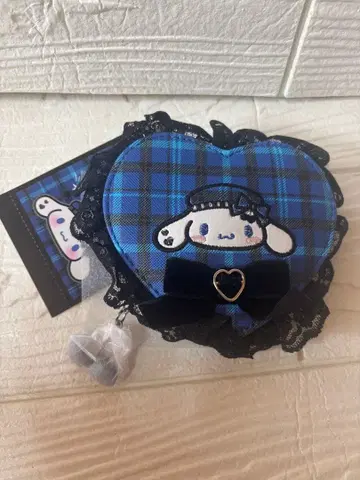 시나모롤 미니 파우치 참 Sweet Rock 'n' Check