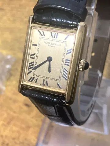 PIERRE L'HUILLIE 스퀘어 골드 수동 와인딩 피에르 루이에